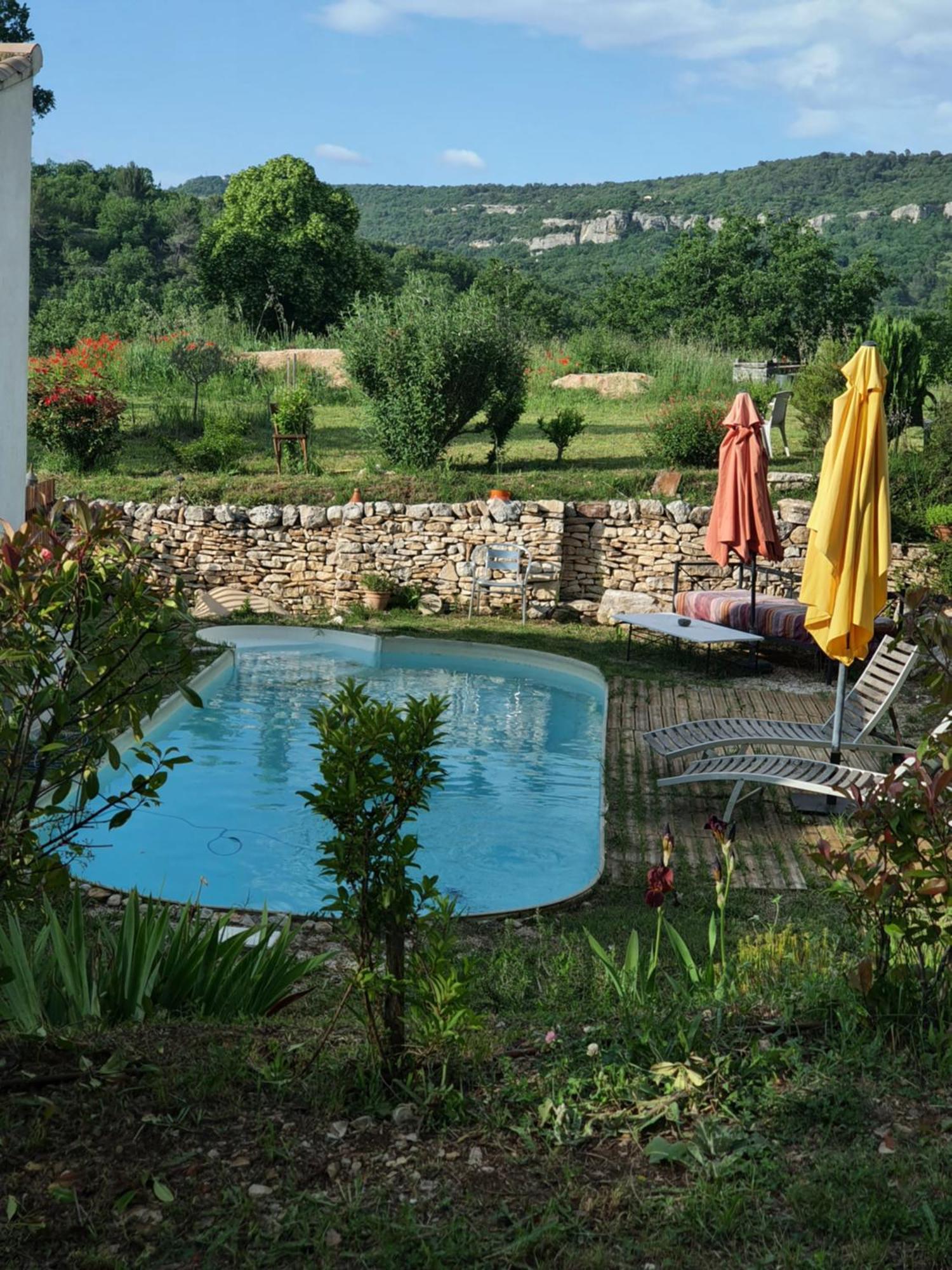 Gite Hanna En Luberon - Le Boisset De St Martin De Castillon Saint-Martin-de-Castillon Kültér fotó